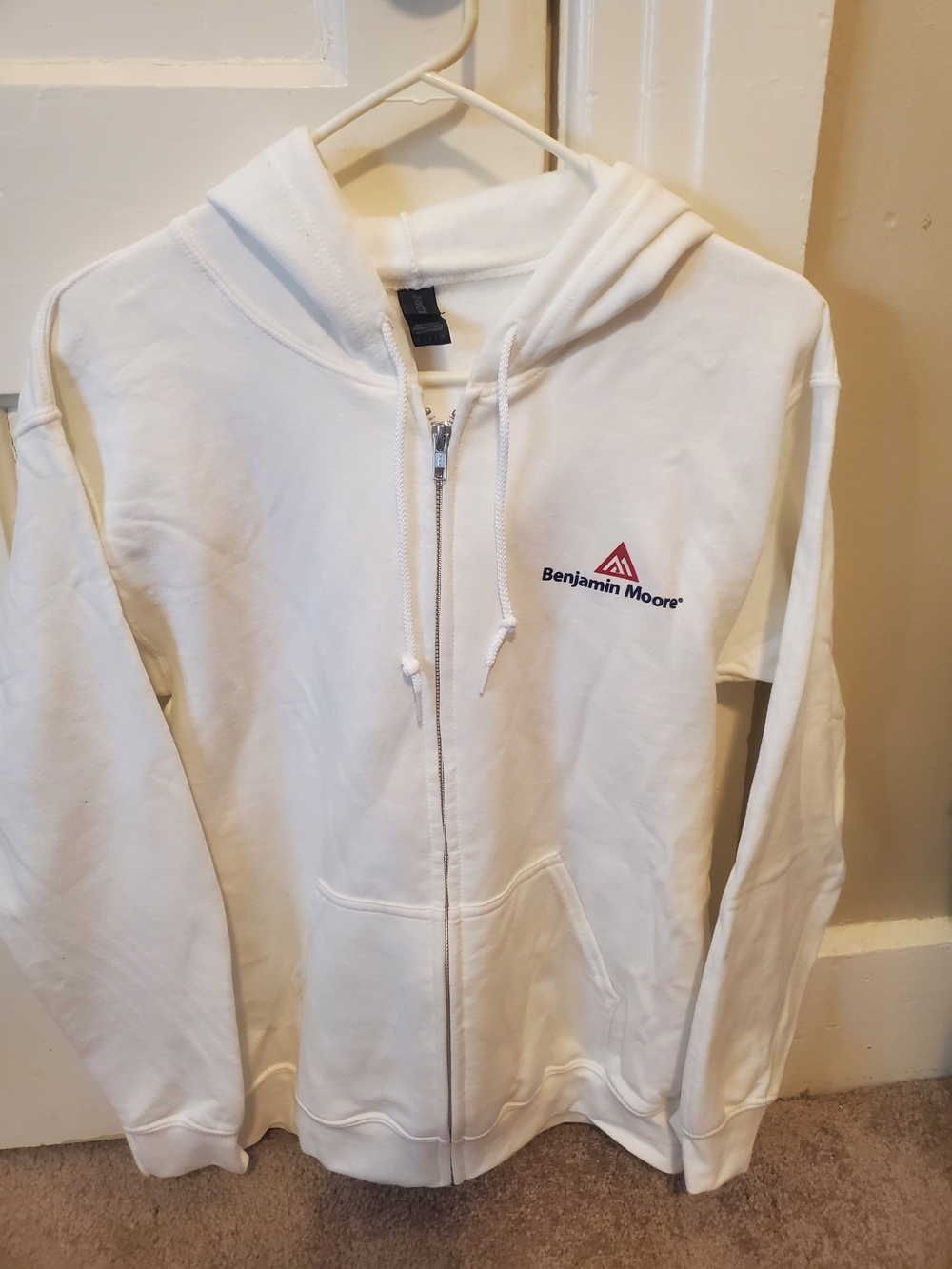 Gildan White Heavy Blend Full Zip Hoodie Benjamin Moore Paint Logo